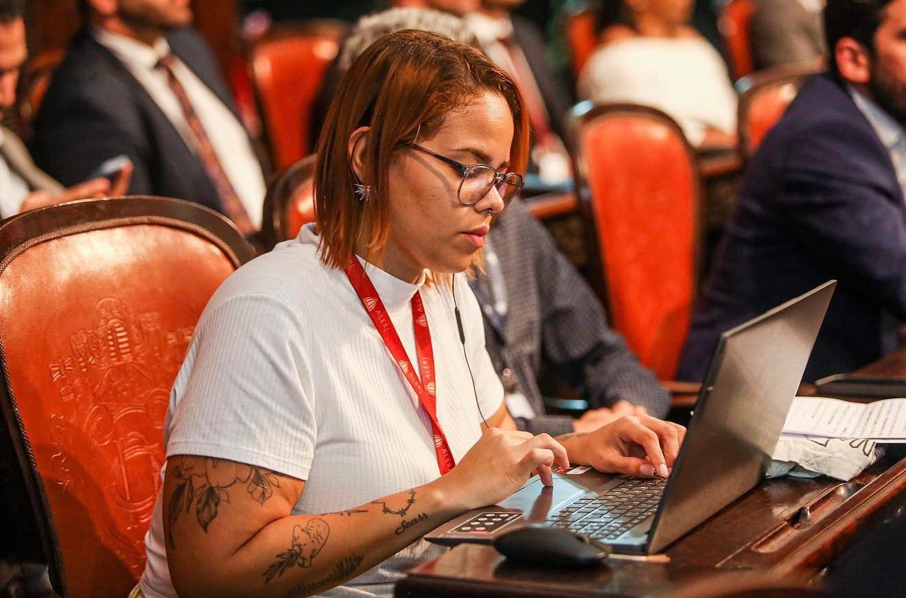 Ana Luiza Abreu — estrategista de comunicação digital